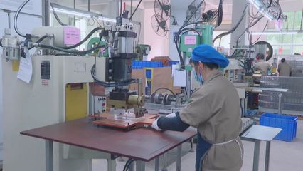 開啟&ldquo;忙碌模式&rdquo;!梅縣區(qū)企業(yè)訂單旺車間生產忙